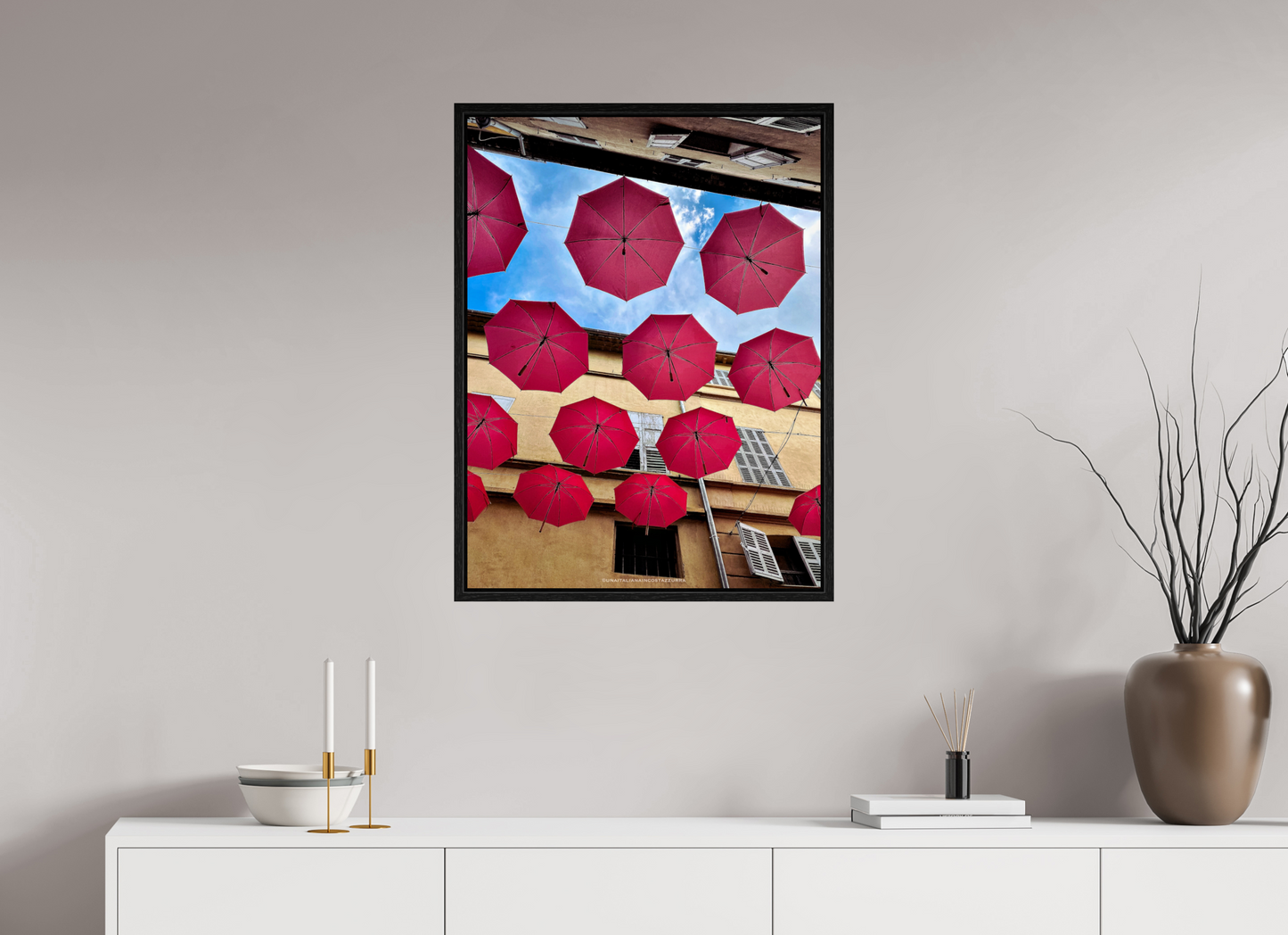 60 x 80 cm, Floater Frame Les ruelles de Grasse