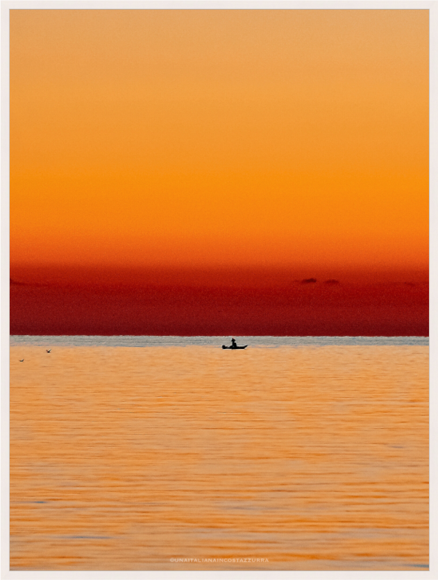 Main image Une aube presque orientale sur les Lérins