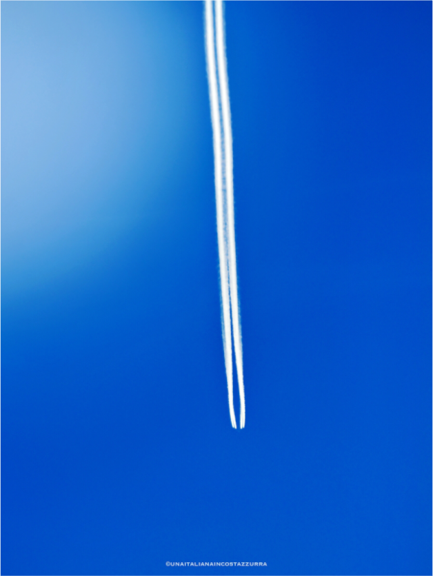 Main image Silence Vertical