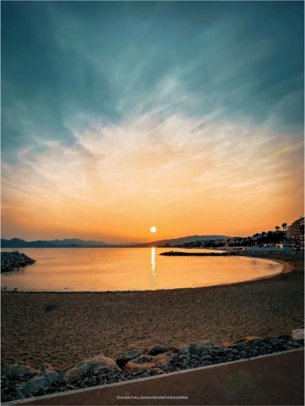 Main image Coucher de soleil sur l'Esterel