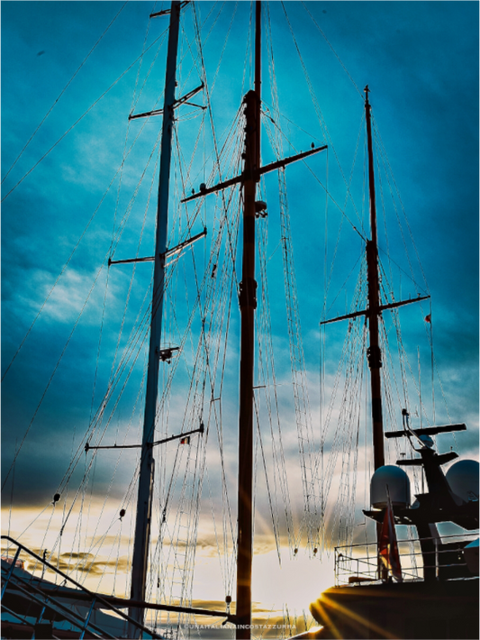 Main image Jolie lumiere au port