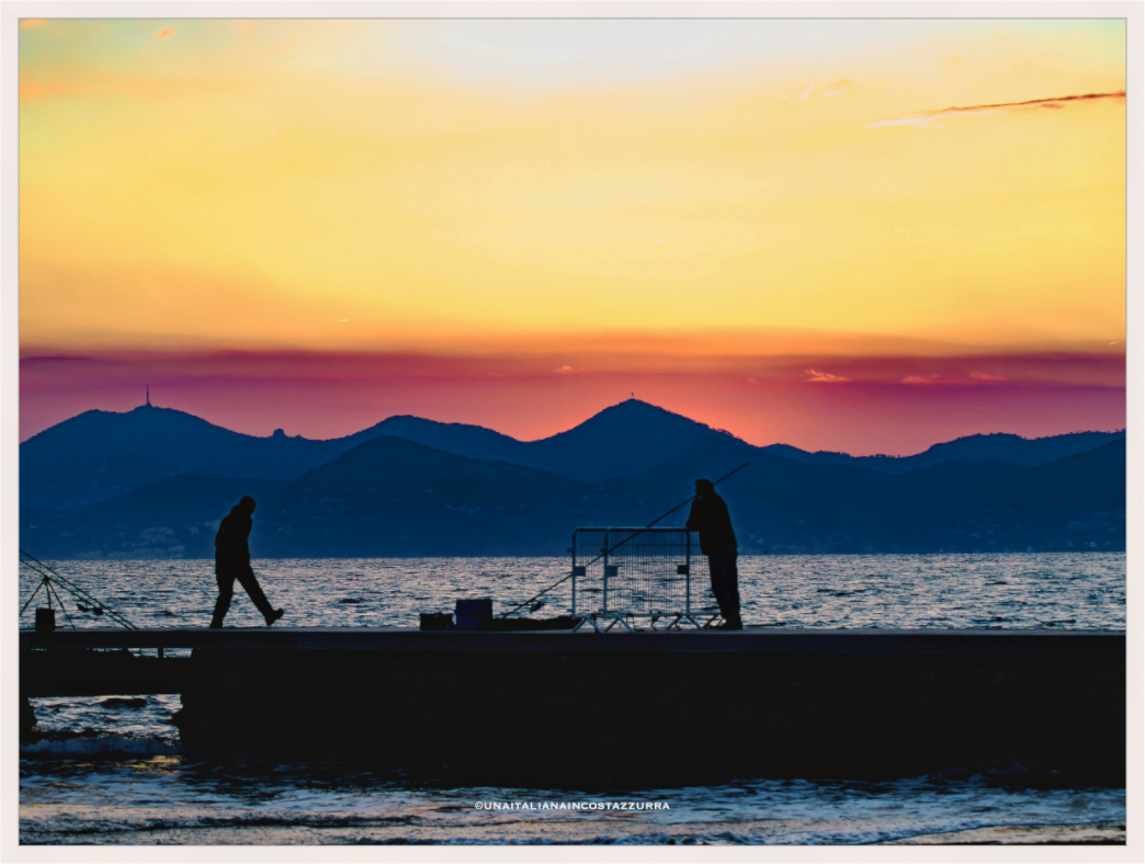 Main image Pêcheurs au coucher du soleil